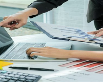 چطور با اپلیکیشن مدیریت وظایف تسکینو گزارش کار حرفه ای بسازیم؟